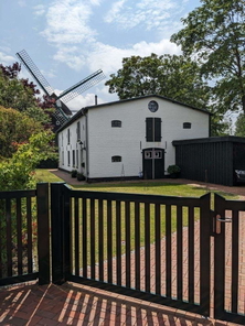 Ehemaliger Kornspeicher der Mühle