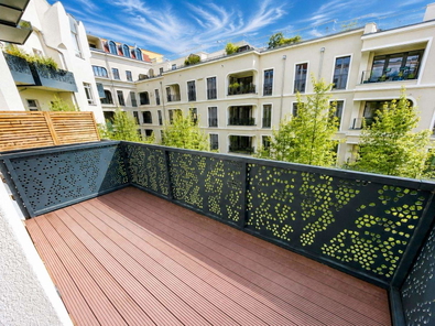 mit ruhigem Balkon zum Innenhof