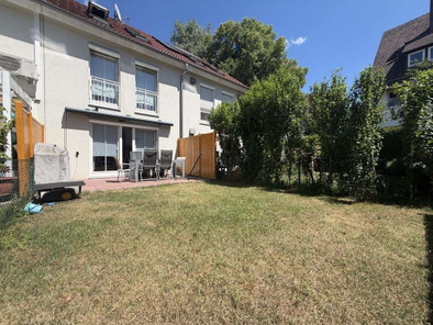 Garten und Hausansicht hinten