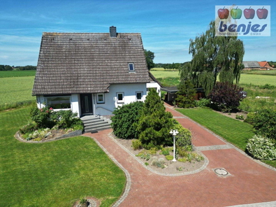 Gepflegtes Einfamilienhaus in Einzellage