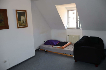 Großes Zimmer im DG (Wohnzimmer)