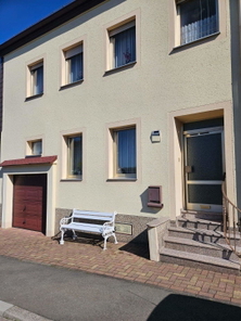 Mehrgenerationenhaus zu verkaufen