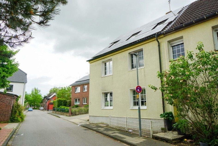 Straelen: Zweifamilienhaus