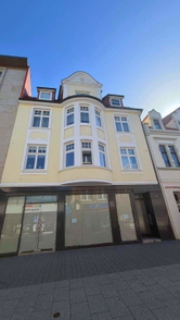 Beeindruckendes Stadthaus- Ladenlokal-3 Wohnungen