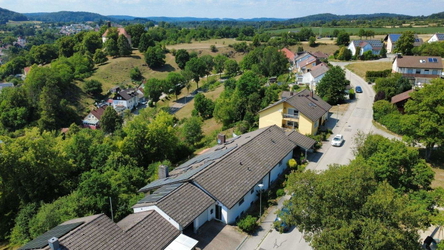 Herrliche Lage mit Blick in die Landschaft