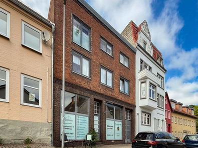 1. Straßenansicht.jpg