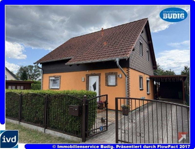 Hausansicht von der Straße