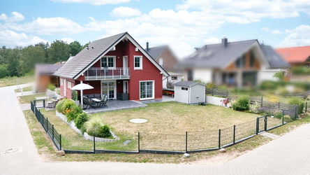 Grundstück