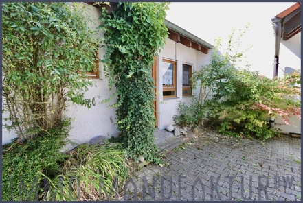 177-191070260_Hausansicht