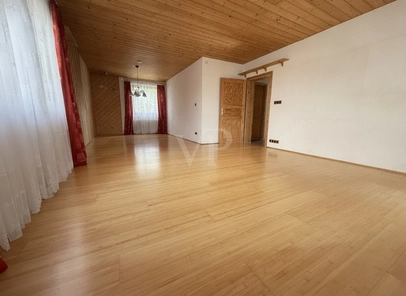 Wohn-/Esszimmer