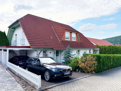 Straßenansicht