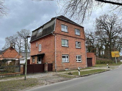 Blick auf das Dreifamilienhaus