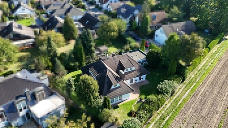 ..direkt am Feld.