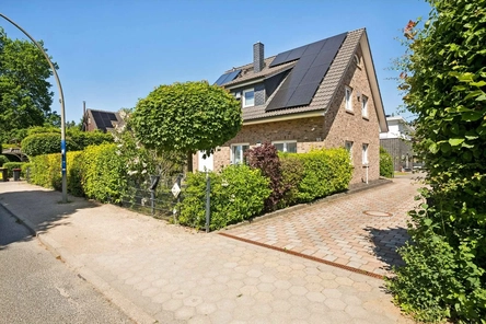 Straßenansicht