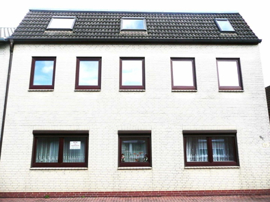 gepflegtes Stadthaus FREI !