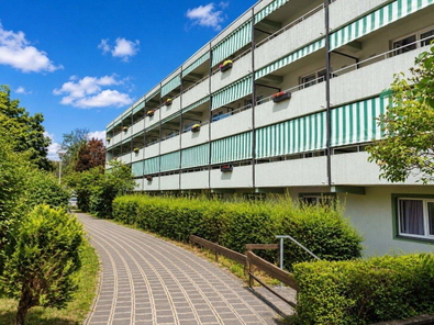 Gebäude Westflanke