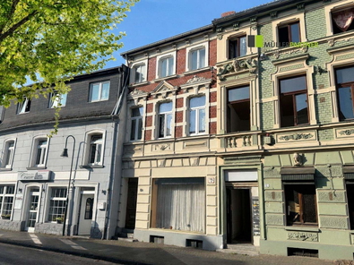 Straßenansicht