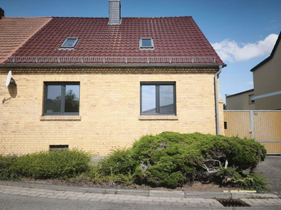Hausansicht vorn (3)