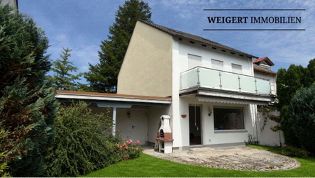 Rückwärtige Ansicht KI generiert