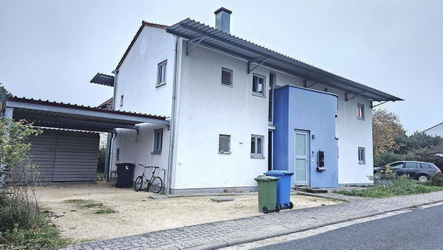 Straßenansicht.jpg