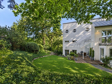 Modernes Architektenanwesen