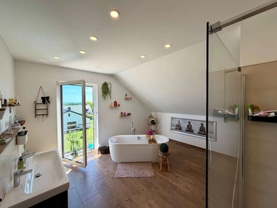 Badezimmer Bad