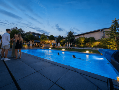 Abendstimmung am Pool KI