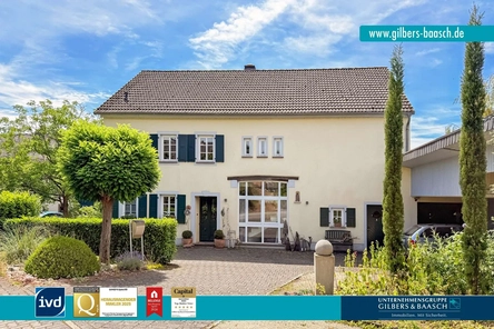 Charmantes Landhaus mit großem