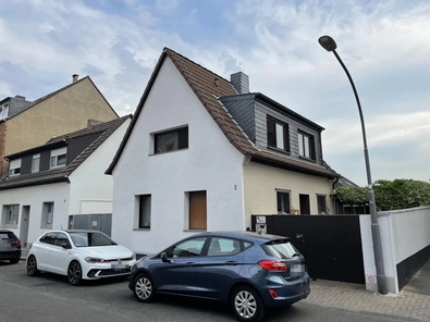 Straßenansicht