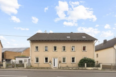Außenansicht frontal
