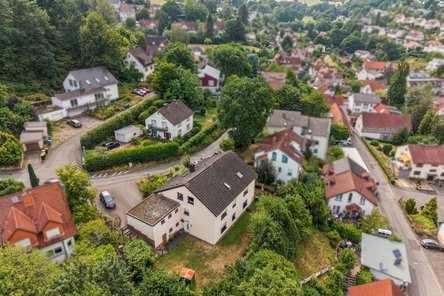 Drohne weit
