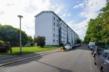 Straßenansicht