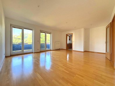 Großzügiges Wohnzimmer