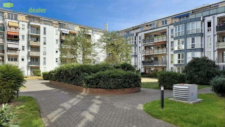Blick in den grünen Hof der Wohnanlage