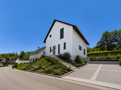 Straßenansicht - KI Visual