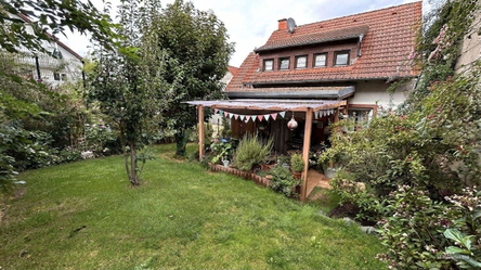 Hausansicht aus dem Garten
