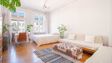 Wohn-und Schlafzimmer
