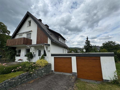 Straßen-Ansicht