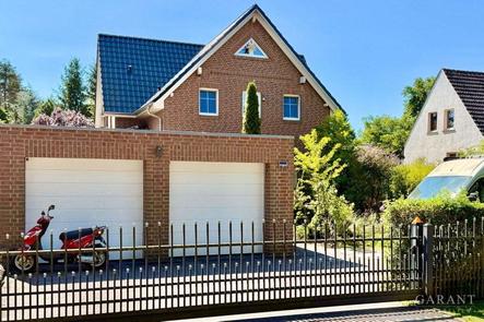 Hausansicht Strasse