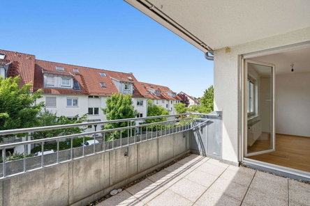 Schicke Wohnung mit Balkon