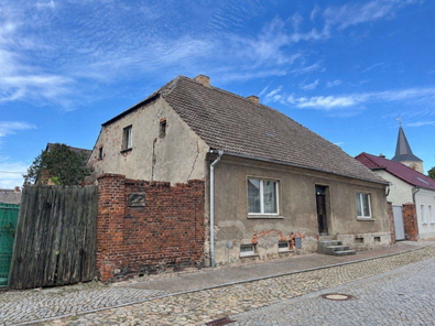 Straßenansicht.jpg