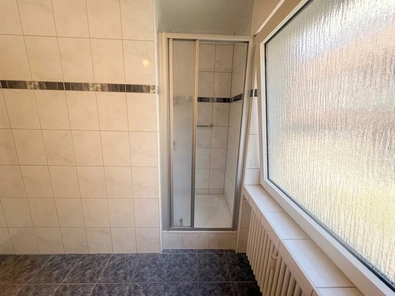 Dusche- KI-generiert - KI-gene