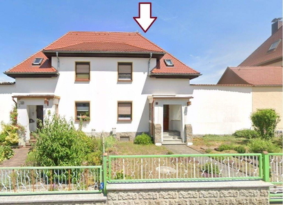 Putzkauer 21 Straßenseite Front II.jpg
