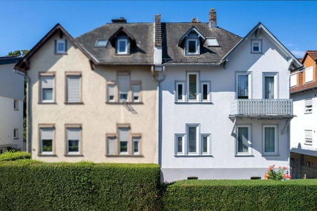 Vorderansicht des Gebäude-Ensembles (Haus rechts)