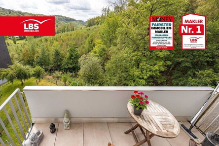 Balkon mit Blick ins Grüne