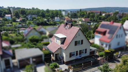 Hausansicht 1, vorn mit Weitblick1.jpg