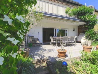 einladende Sonnen-Terrasse