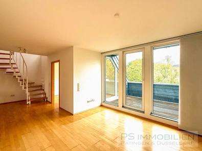Wohnzimmer mit Terrasse