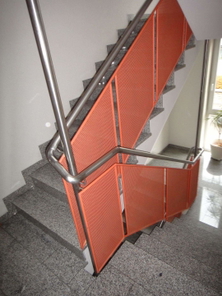 Treppenhaus zur neuen Wohnung ?