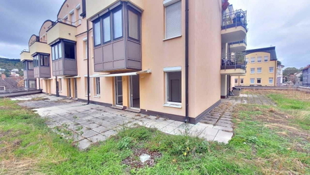 33_Terrasse Whg 107+108 - 3 Terrassen.jpg